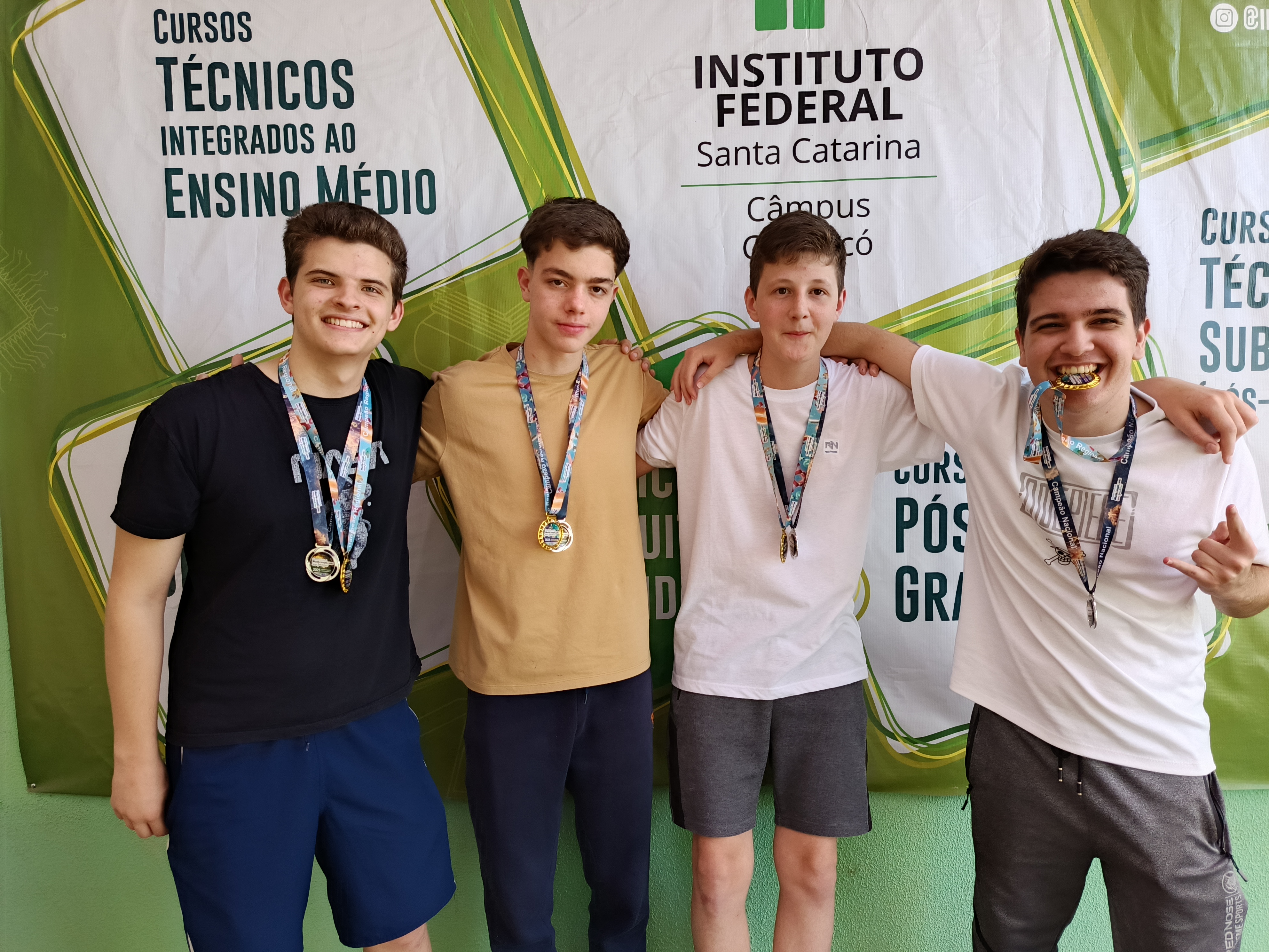 Participantes da equipe D.O.O.M