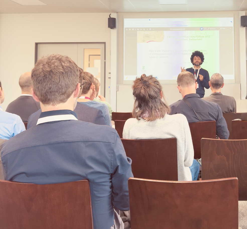 O evento foi realizado nos dias 3 e 4 de outubro, na Universidade de Ciências Aplicadas da Suíça Oriental (OST)