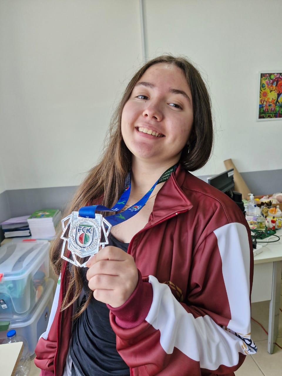 A estudante do 2º ano do curso técnico integrado ao Ensino Médio em Informática do Câmpus Caçador, Charlotte Christine Siqueira Araújo, conquistou a medalha de prata na categoria Kata Individual.