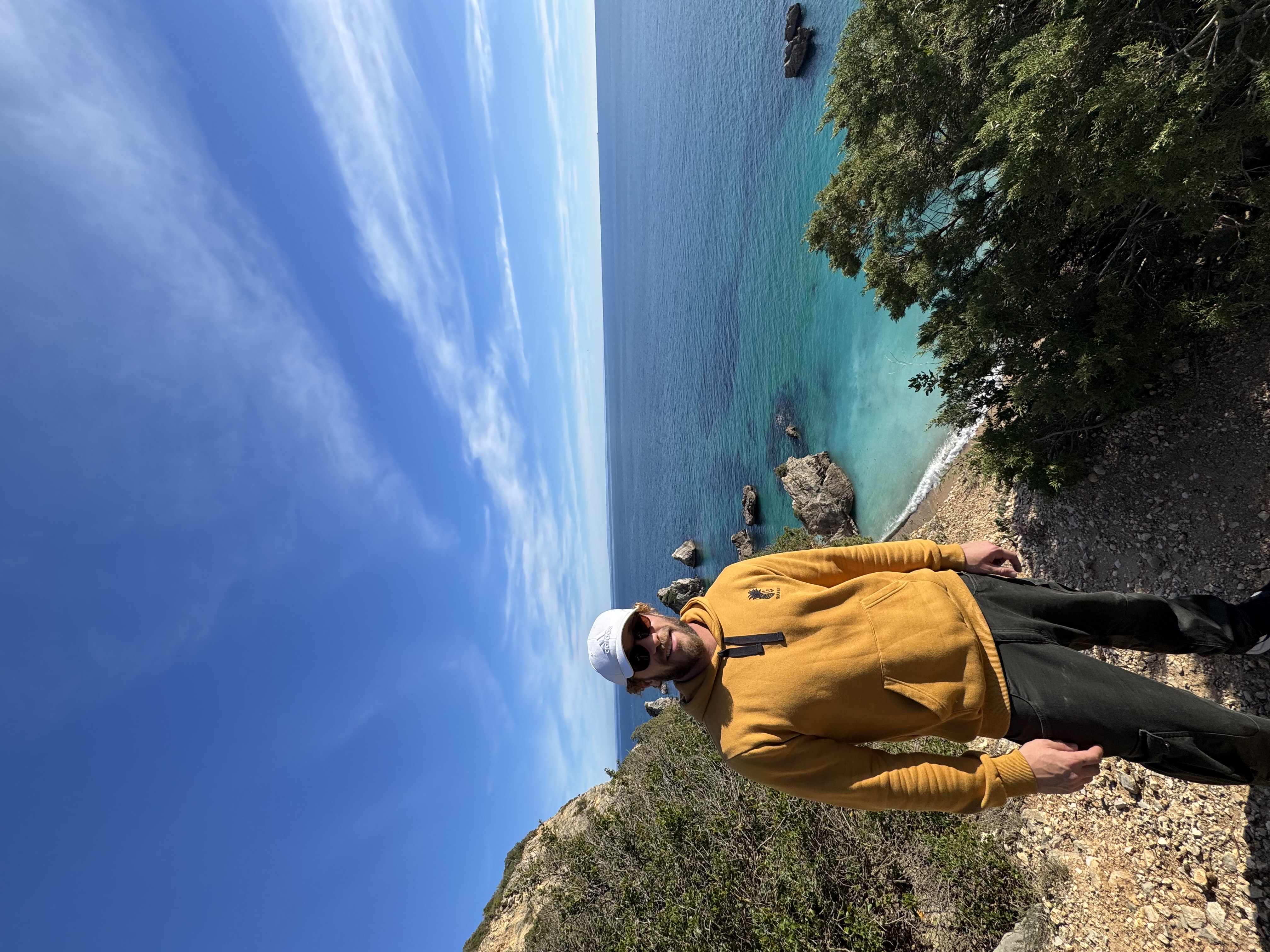 Antônio retorna ao Brasil em fevereiro.