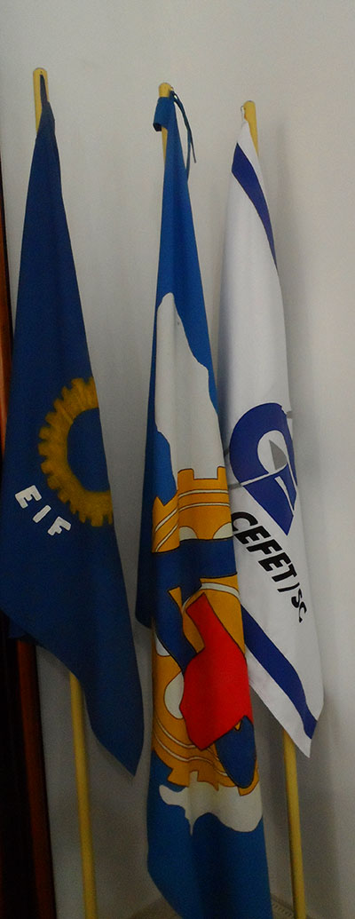 Bandeiras EIF, ETFSC e CEFET/SC